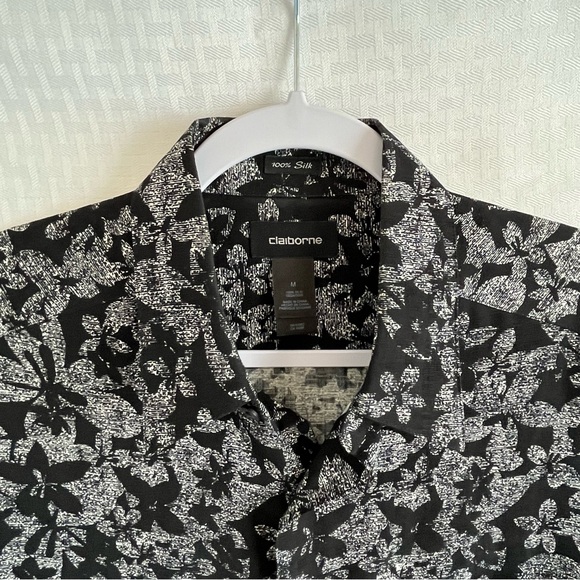 Claiborne 100% Silk Hawaiian Button Up Short Sleeve Shirt Black White Floral M - Picture 5 of 13
